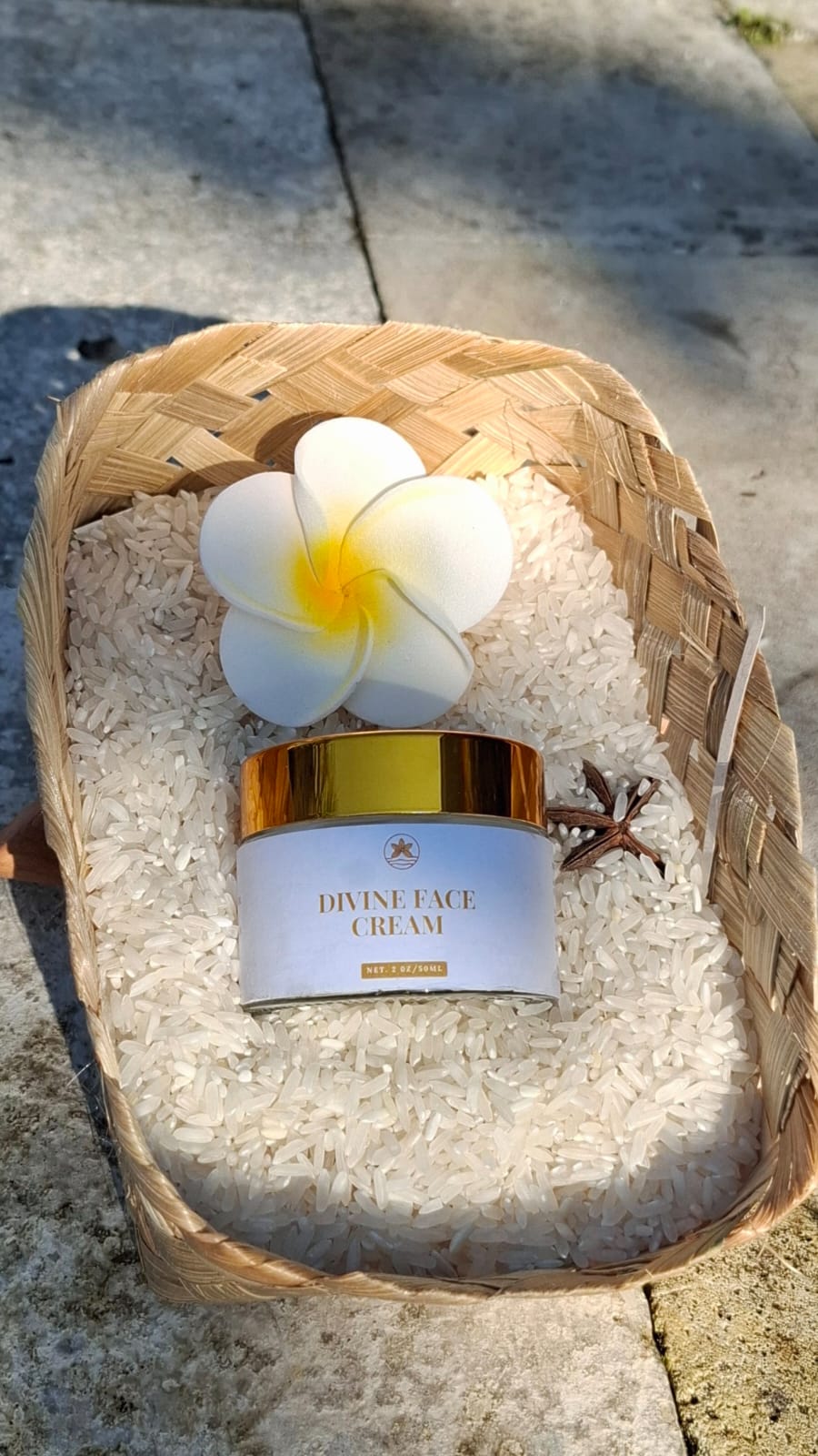 DIVINE FACE CREAM